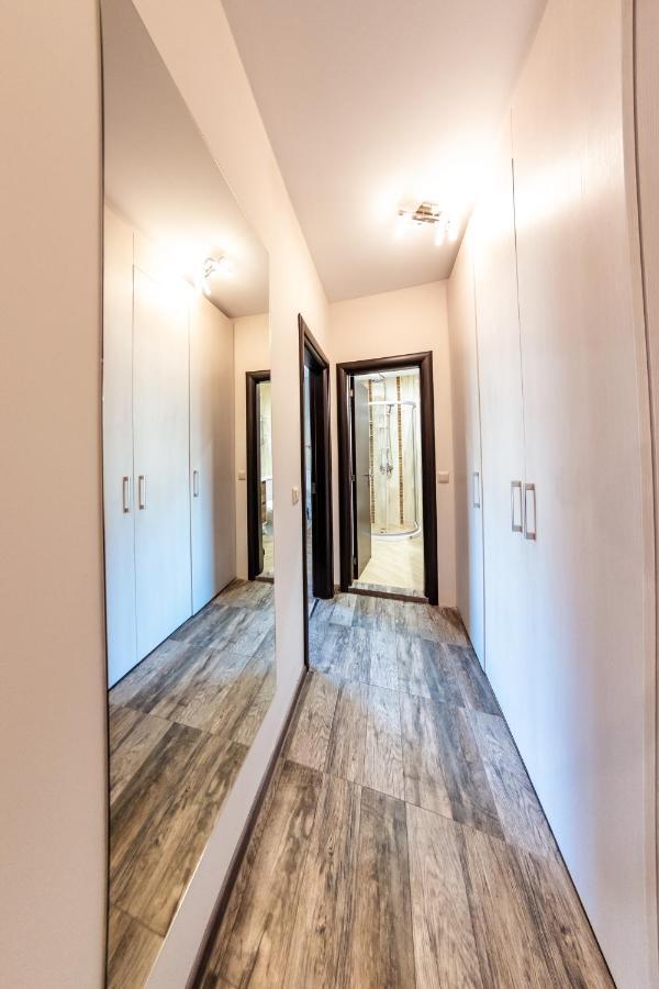 Bright 1Bdr Apartment With A Balcony Sofia Bagian luar foto