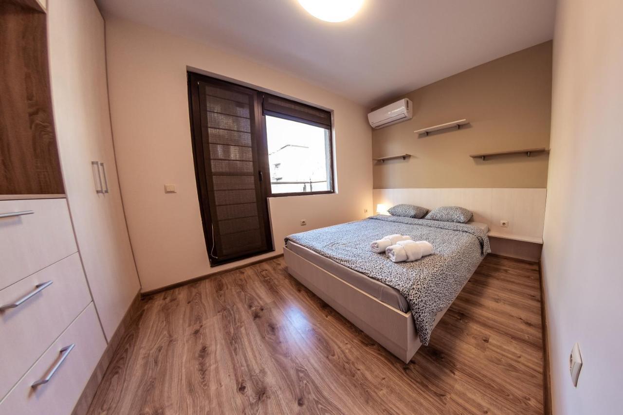 Bright 1Bdr Apartment With A Balcony Sofia Bagian luar foto